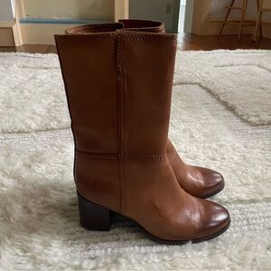 Frye Nora Mid Pull On Boot